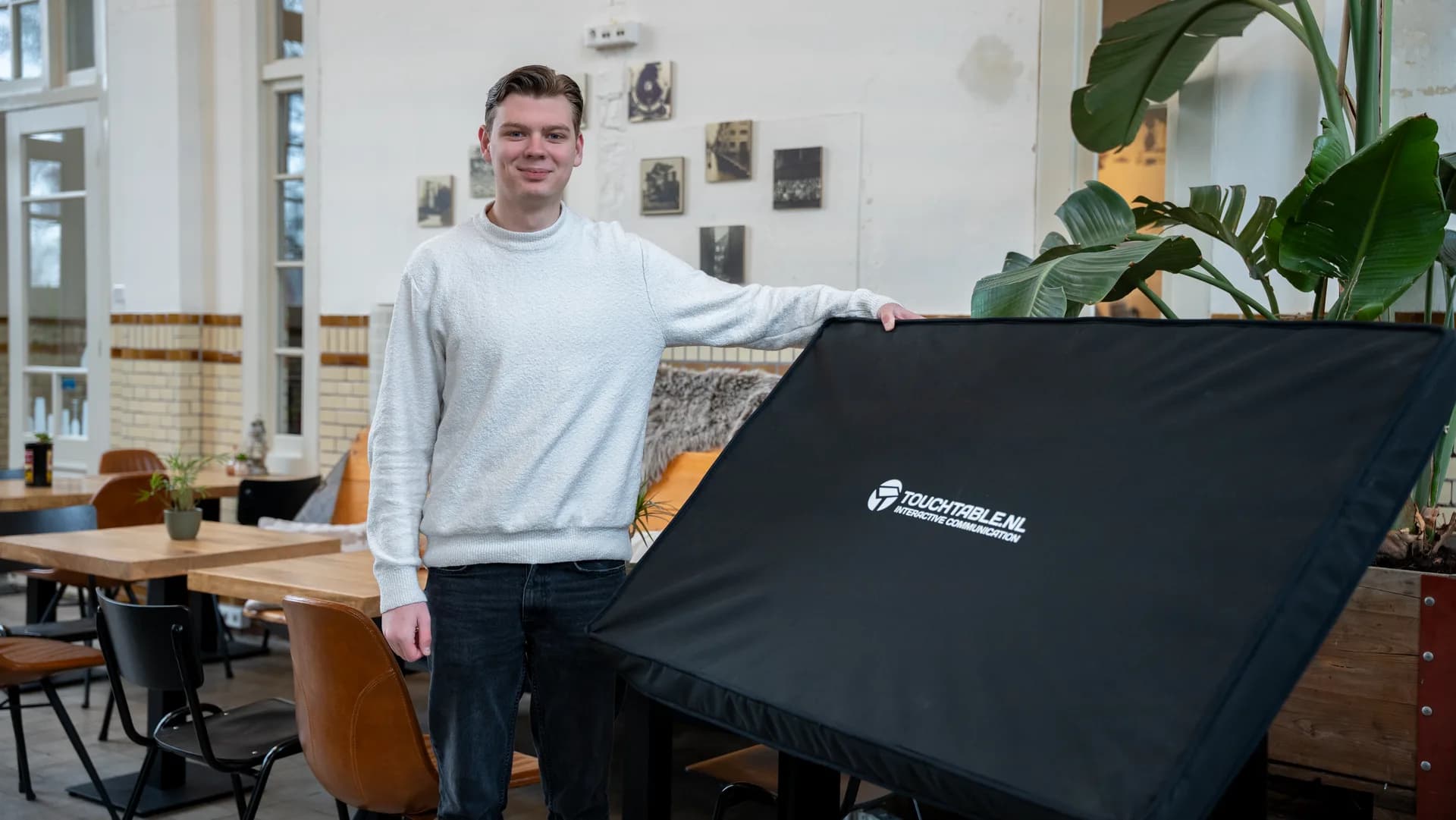 TouchTable Go mit Schutzhülle